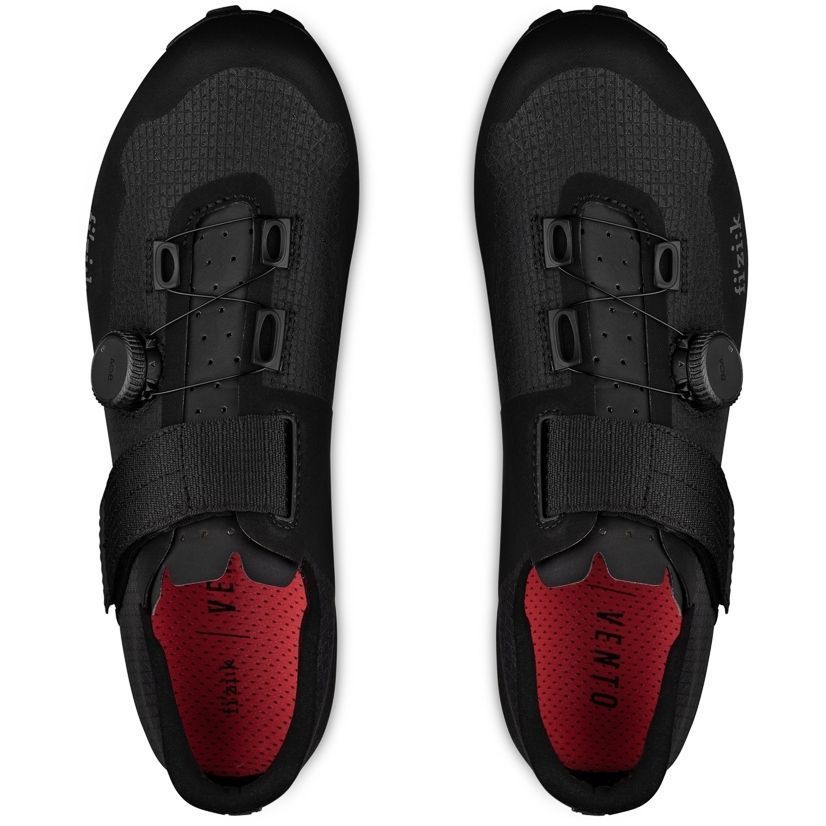 Велотуфли MTB Fizik VENTO FEROX CARBON (48, Черный)