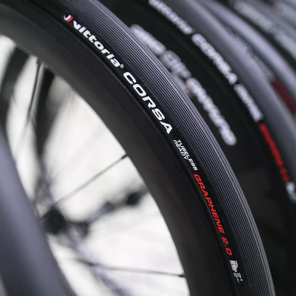 Покрышка Vittoria Corsa G 2.0  700x28 черн.