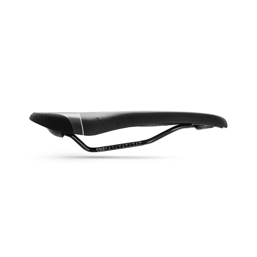 Седло Fizik TUNDRA M5 VS Black